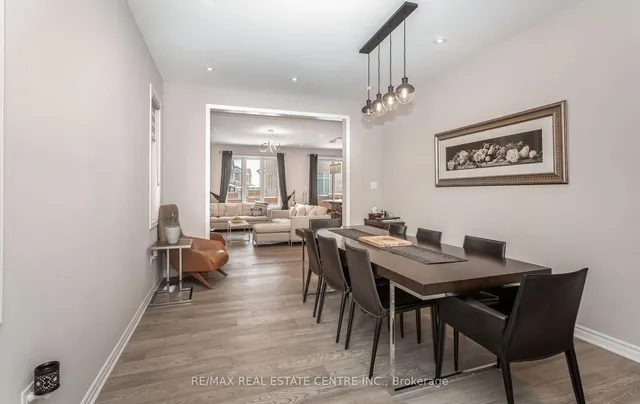 Additional image 4 of 949 logan Dr