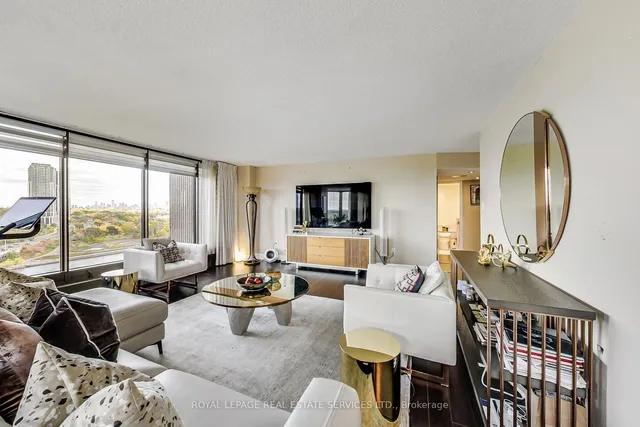 Additional image 2 of 2045 Lake Shore Blvd Unit 1110