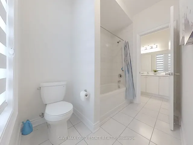 Additional image 30 of 58 William Crawley Way