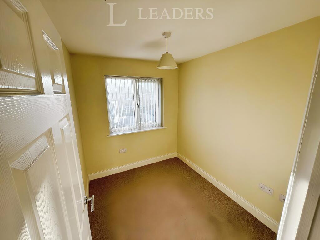 Additional image 7 of Broom Close B36