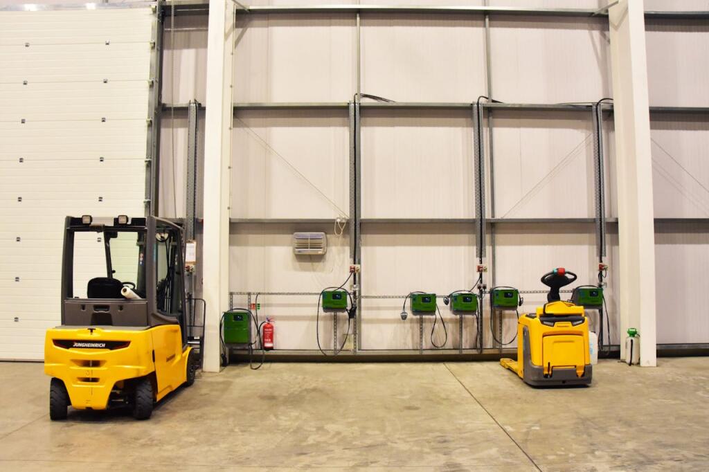 Additional image 7 of Unit 4 (Delta), Morgans Business Park, Henstridge, BA8 0TN