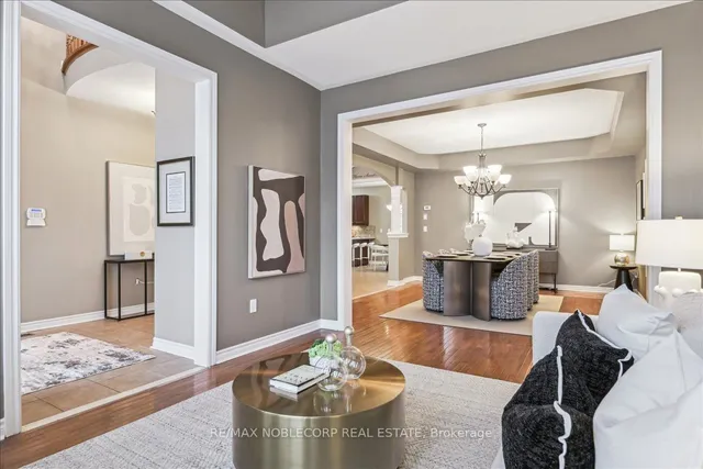 Additional image 7 of 32 Aristocrat Rd