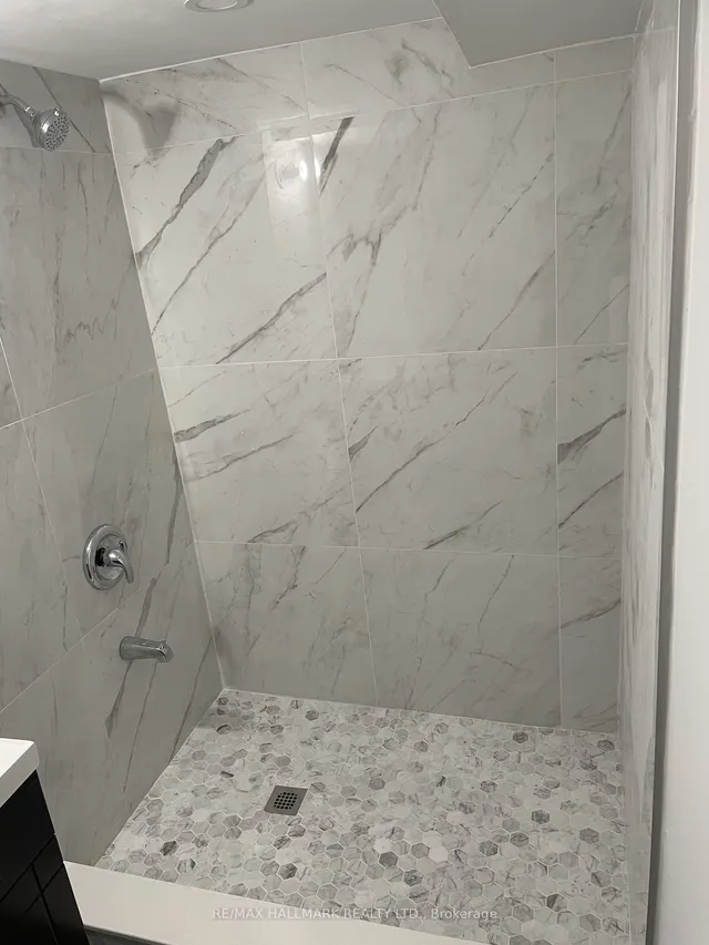 Additional image 19 of 414 Dundas St