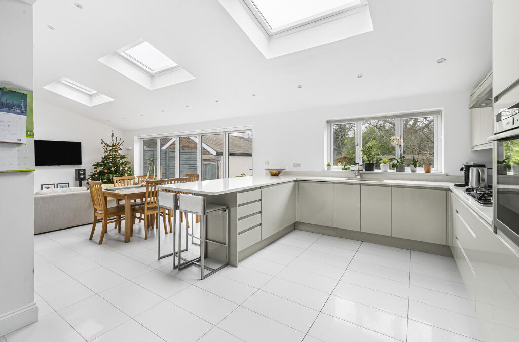 Additional image 9 of New Barnes Avenue, St.Albans, AL1