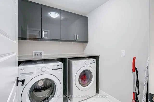 Additional image 29 of 1586 Severn Dr