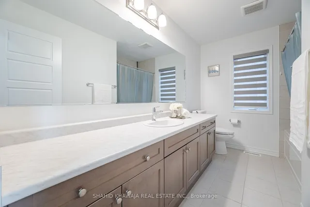 Additional image 27 of 1215 Elderberry Cres