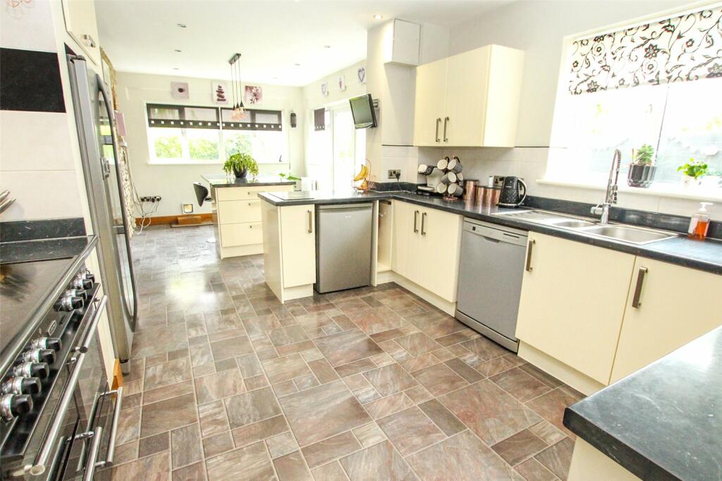 Additional image 2 of Redfield Road, Midsomer Norton, Radstock, Somerset, BA3