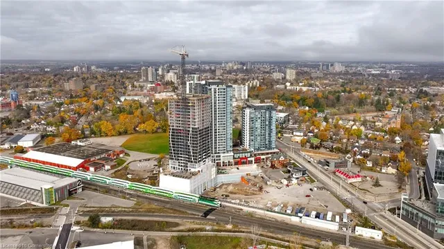 Additional image 48 of 5 Wellington St Unit 306