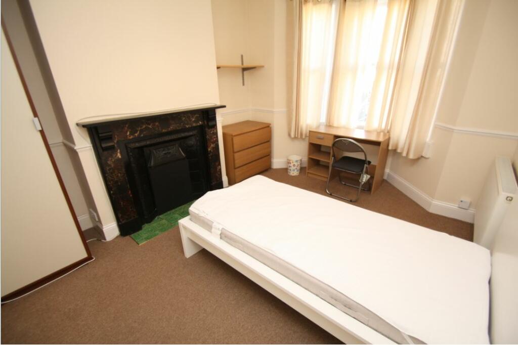 Additional image 5 of Coronation Avenue, Bath