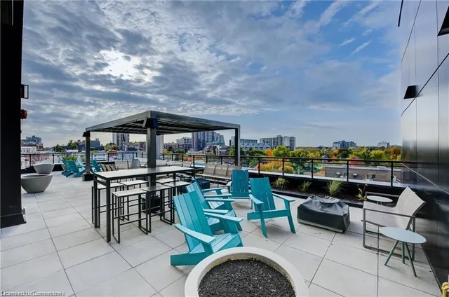 Primary image of 60 Charles St Unit 604