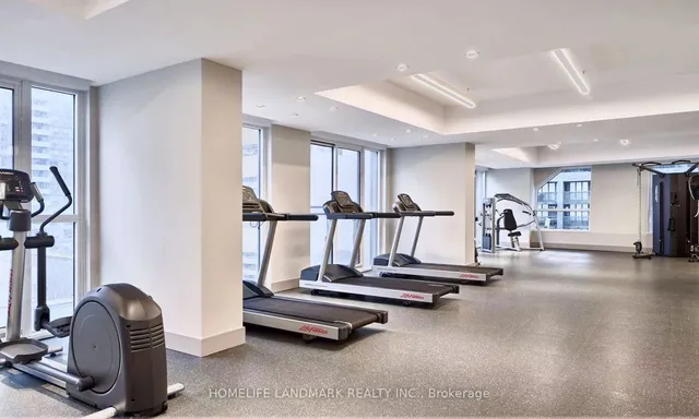 Additional image 18 of 99 John St Unit 803