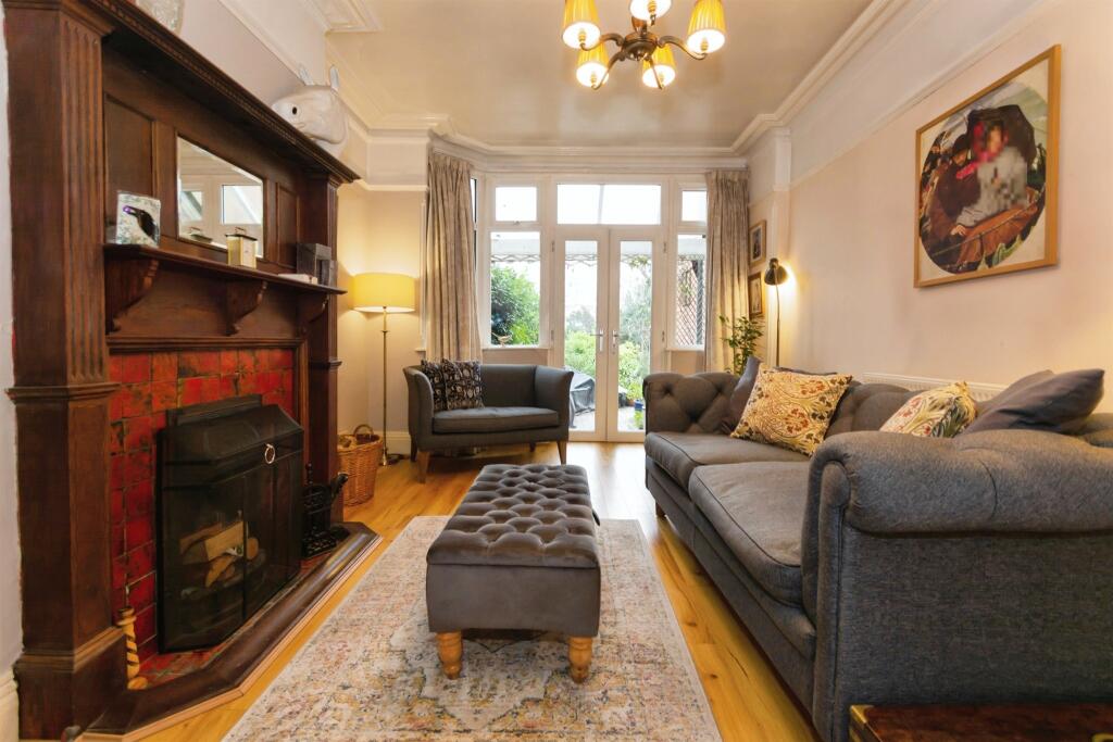 Additional image 4 of Russell Road, Hall Green, BIRMINGHAM