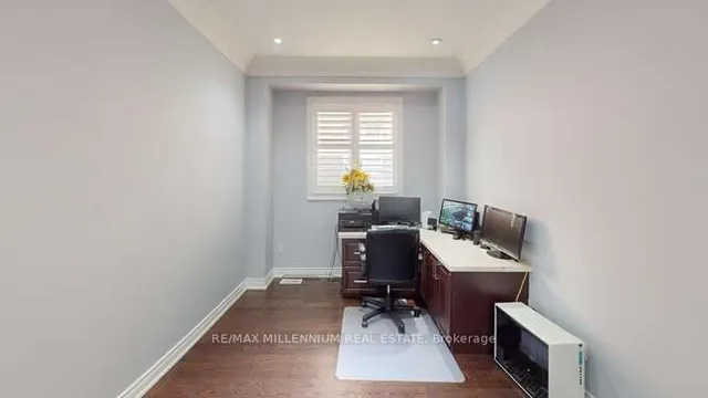 Additional image 6 of 80 Hanburry Cres