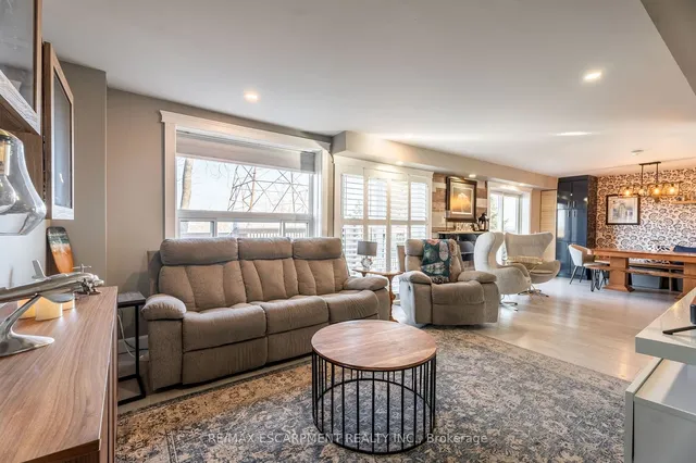 Additional image 8 of 735 Beach Blvd