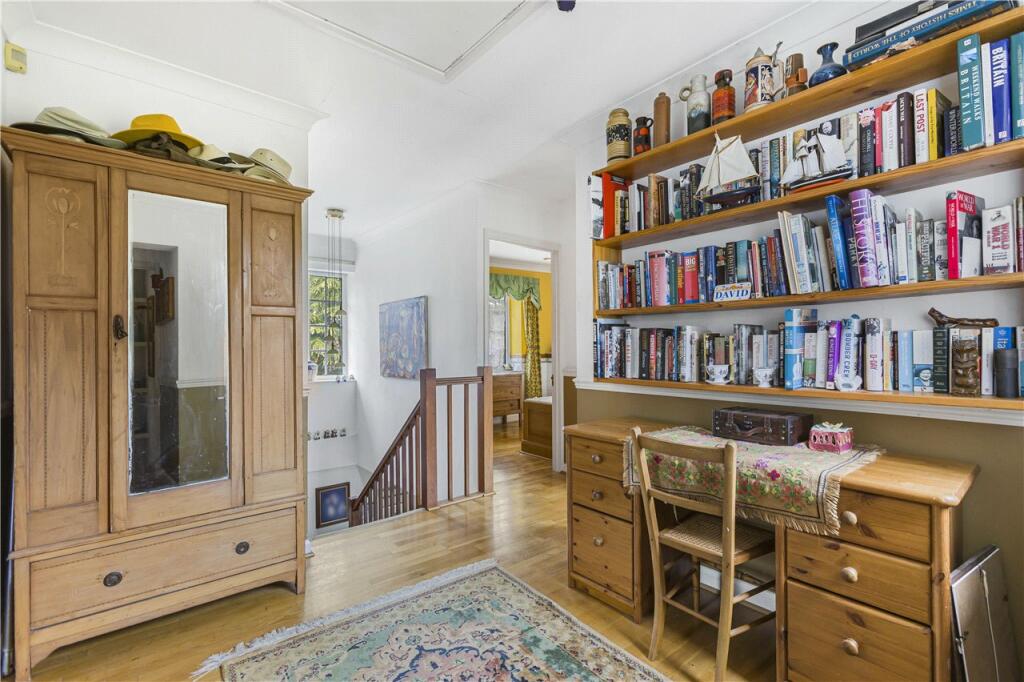 Additional image 14 of Pottersheath Road, Welwyn, Hertfordshire, AL6