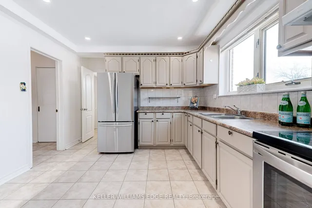 Additional image 8 of 31 Tinton Cres