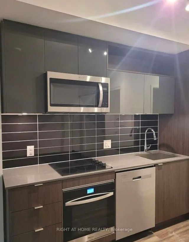 Additional image 3 of 100 Dalhousie St Unit 209