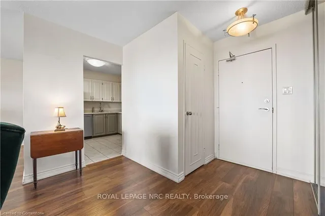 Additional image 5 of 500 GREEN Rd Unit 1414