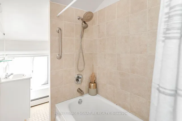 Additional image 26 of 62 Ray St