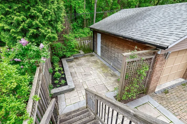 Additional image 36 of 229 Douglas Ave