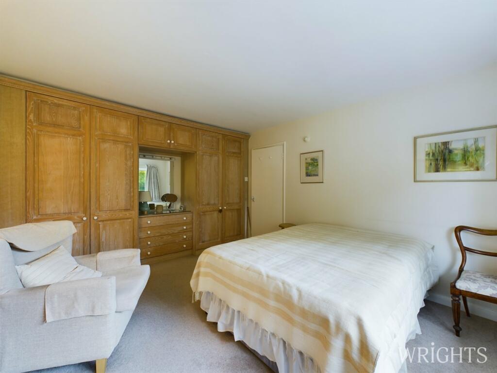 Additional image 15 of Woodland Rise, Welwyn Garden City, AL8