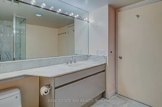 Additional image 21 of 50 Lombard St Unit 1005