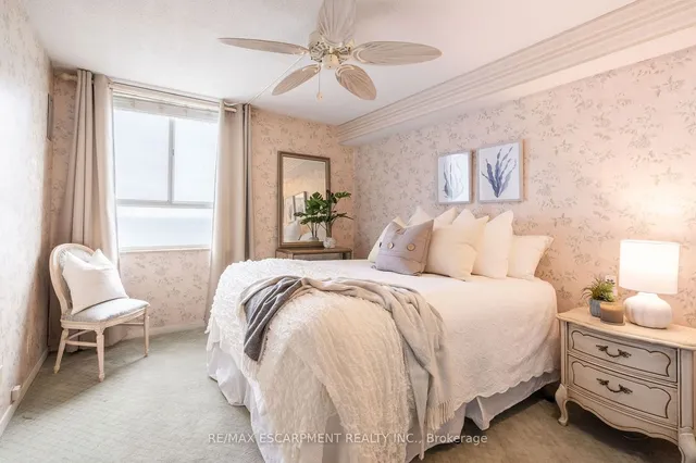 Additional image 18 of 5280 Lakeshore Rd Unit 911