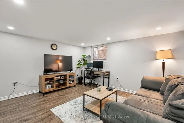 Additional image 34 of 258 Valermo Dr