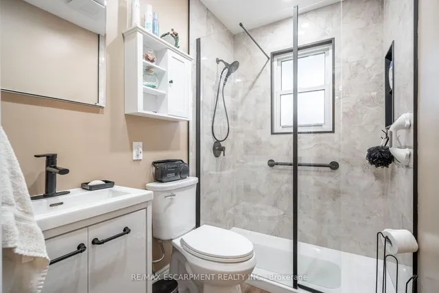 Additional image 21 of 35 Wildewood Ave