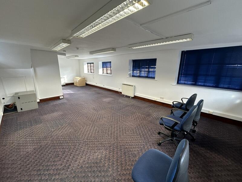 Additional image 6 of Waterloo House, First Floor Offices, Waterloo Lane, Yeovil, Somerset, BA20 1TF