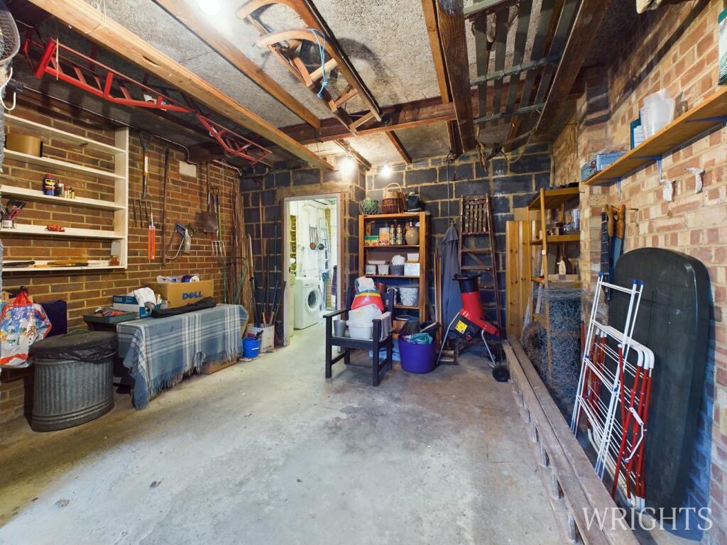 Additional image 32 of Woodland Rise, Welwyn Garden City, AL8