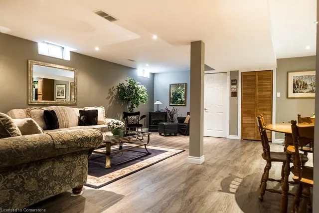 Additional image 29 of 173 Wilson St Unit 1