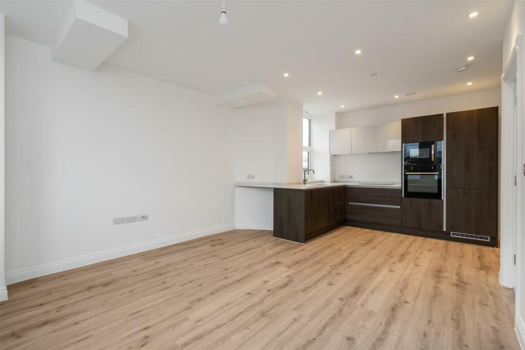 Additional image 4 of Warwick House, Warwick Road, Solihull