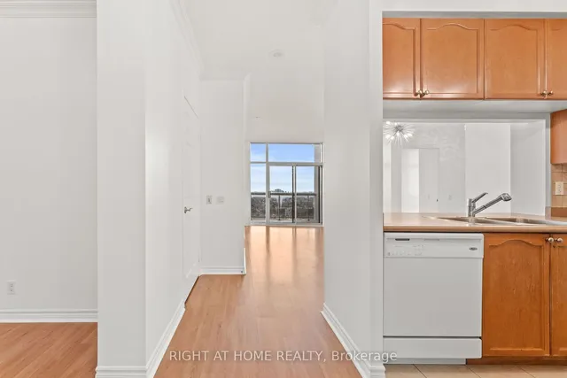 Additional image 4 of 18 Mondeo Dr Unit PH42