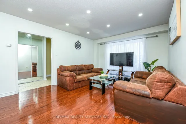 Additional image 11 of 70 Morley Cres Unit 70