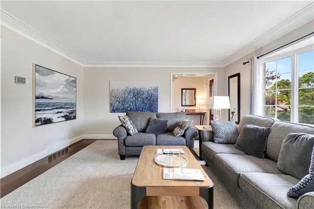 Additional image 7 of 806 Westmount Rd