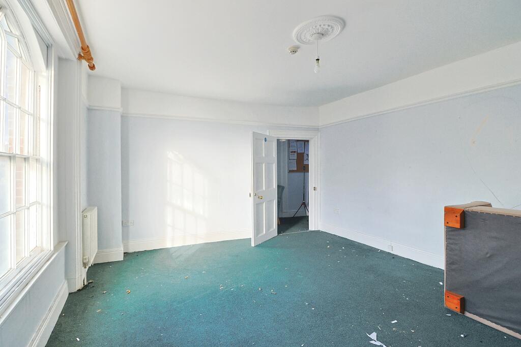 Additional image 13 of 14 The Halve, Trowbridge, Wiltshire BA14 8SD