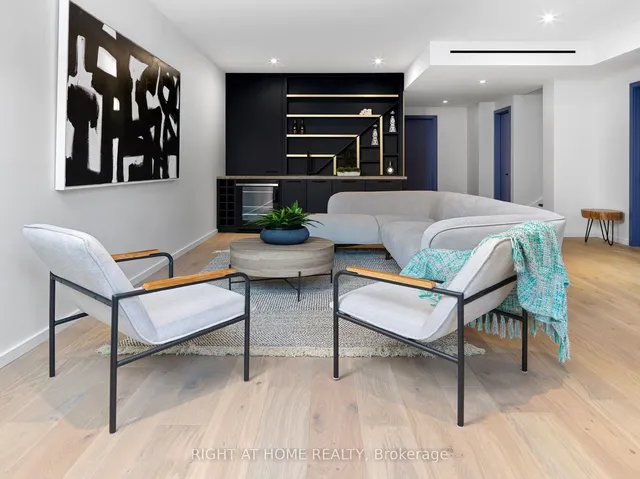 Additional image 27 of 29 Walford Rd