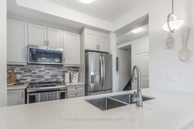 Additional image 13 of 30 Times Sq Unit 274