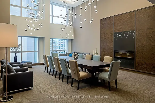 Additional image 9 of 386 Yonge St Unit 918