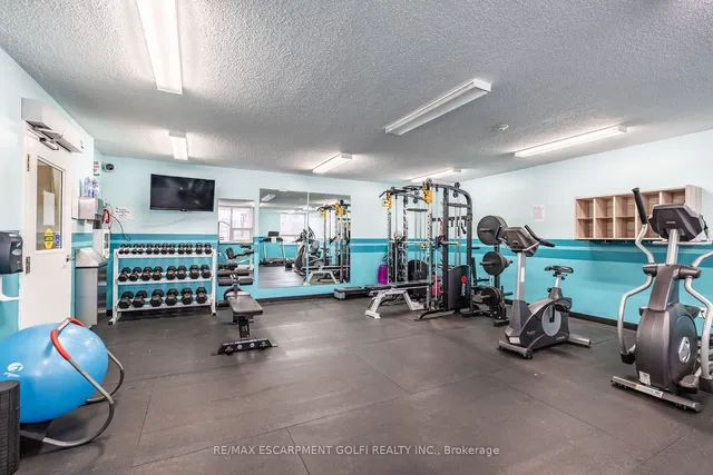 Additional image 32 of 500 Green Rd Unit 1415