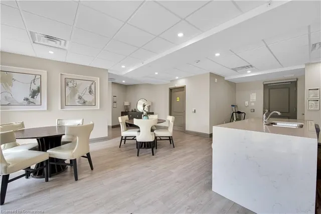 Additional image 27 of 125 Shoreview Pl Unit 329