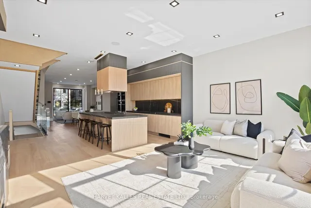 Additional image 11 of 174 Lisgar St