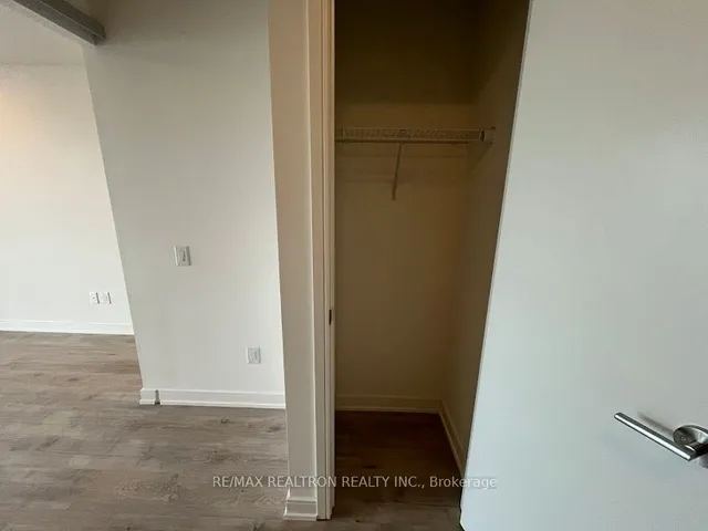 Additional image 12 of 425 Front St Unit 1003