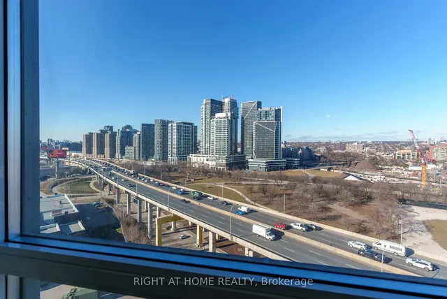 Additional image 22 of 231 Fort York Blvd Unit 1807