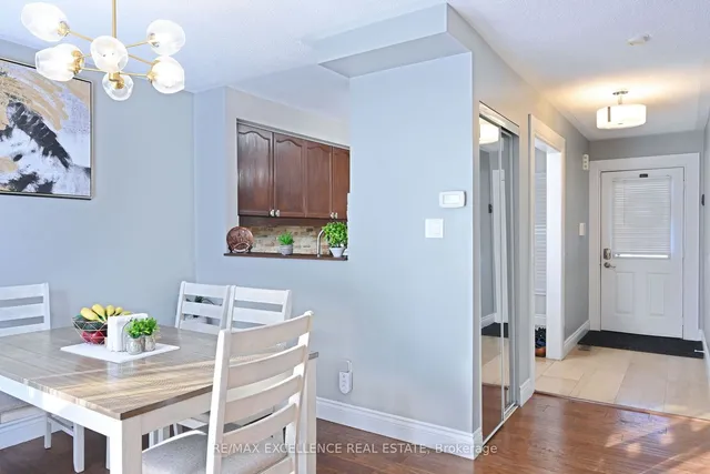 Additional image 13 of 73 Viceroy Cres