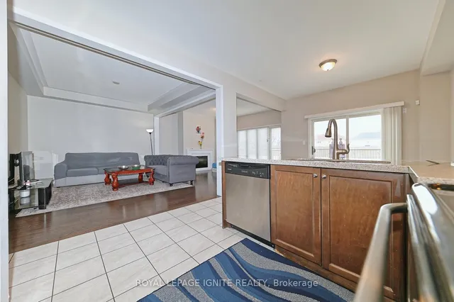 Additional image 11 of 22 Thornapple St