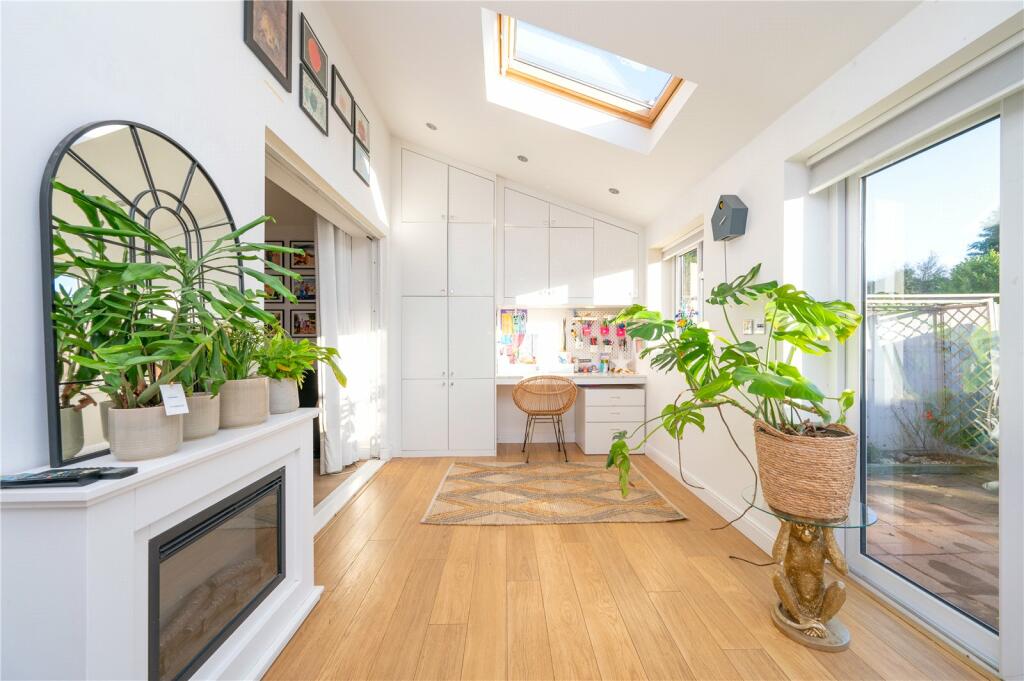 Additional image 6 of Cavan Drive, St. Albans, Hertfordshire