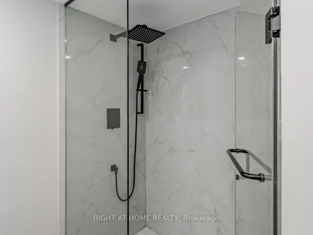 Additional image 29 of 55 KINGSBRIDGE GARDEN Circ Unit 312