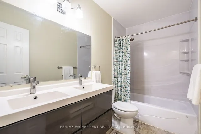 Additional image 23 of 1493 Ester Dr